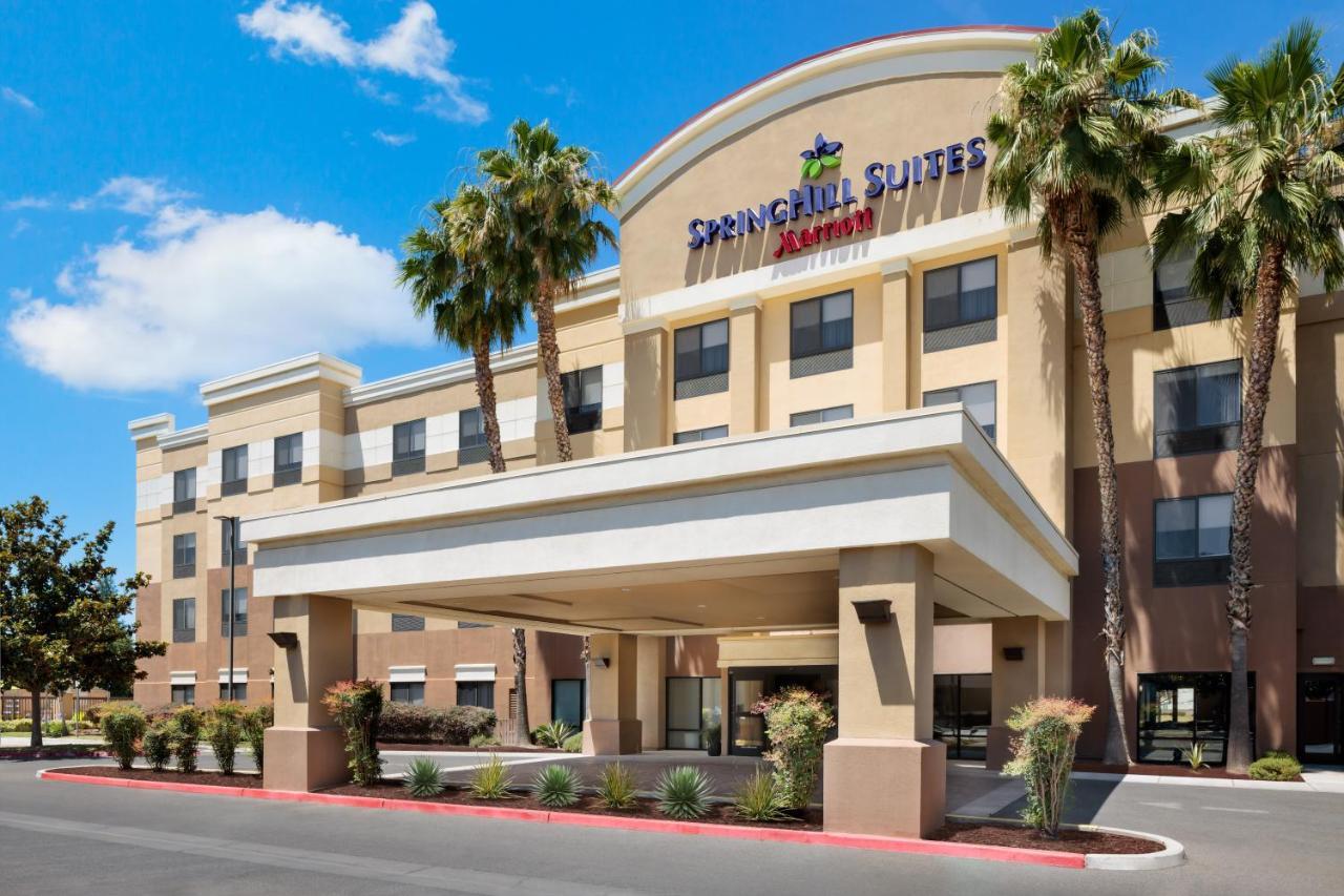 Springhill Suites Fresno Zewnętrze zdjęcie