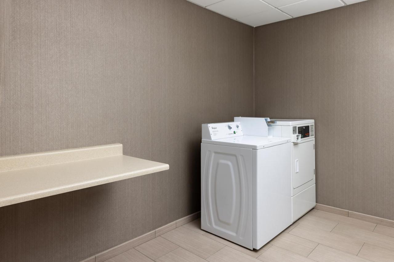 Springhill Suites Fresno Zewnętrze zdjęcie