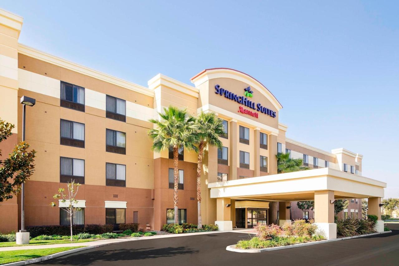 Springhill Suites Fresno Zewnętrze zdjęcie