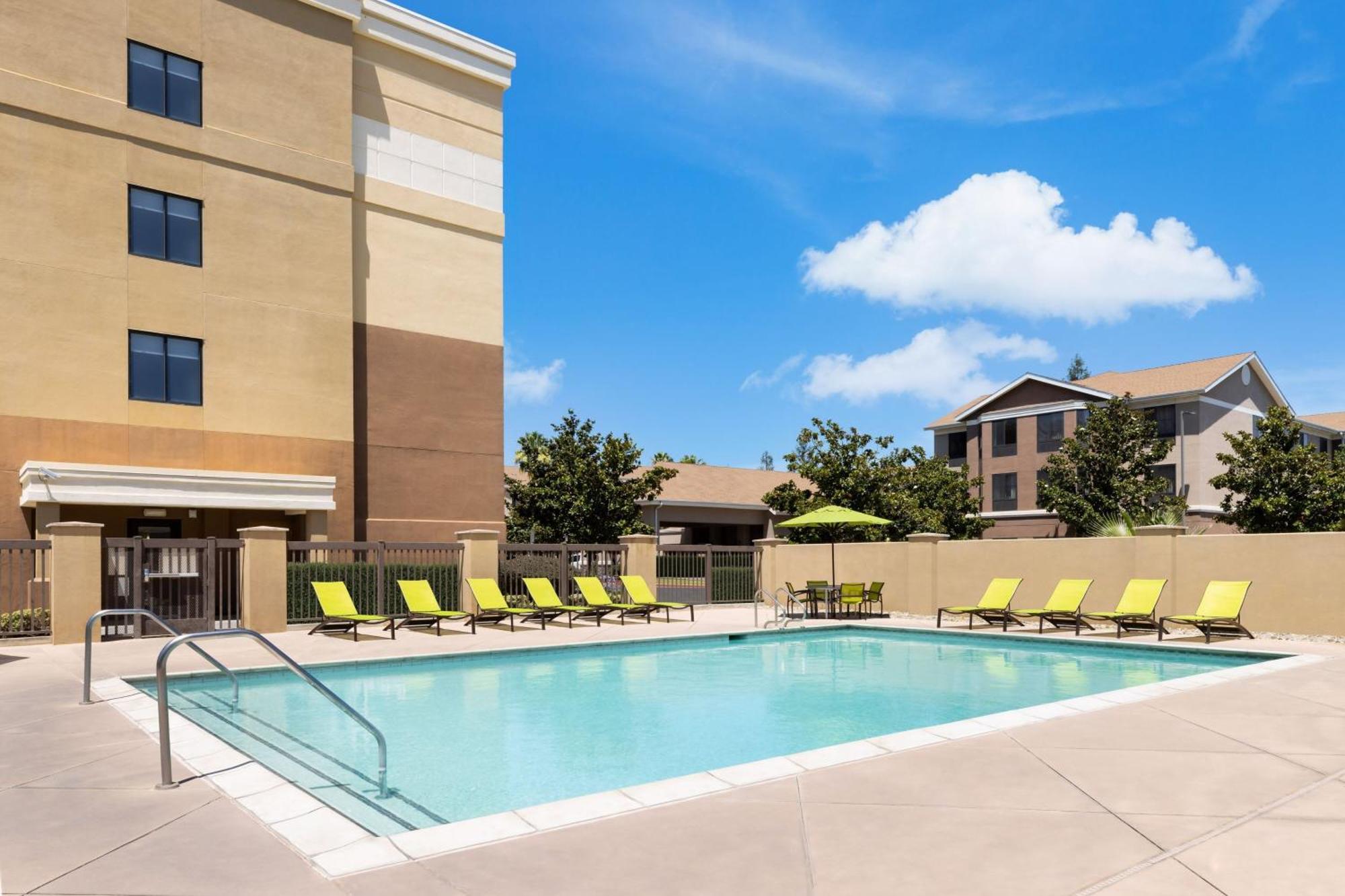 Springhill Suites Fresno Zewnętrze zdjęcie