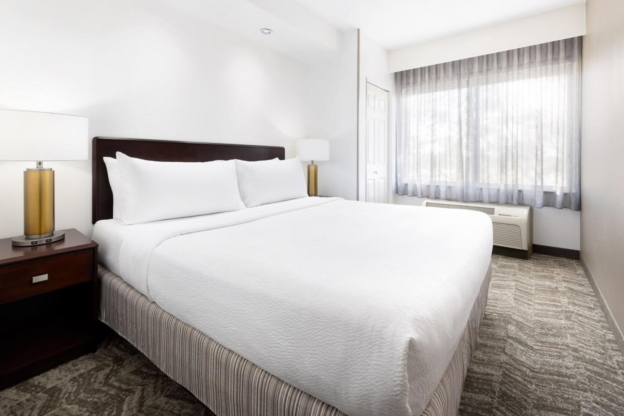 Springhill Suites Fresno Zewnętrze zdjęcie