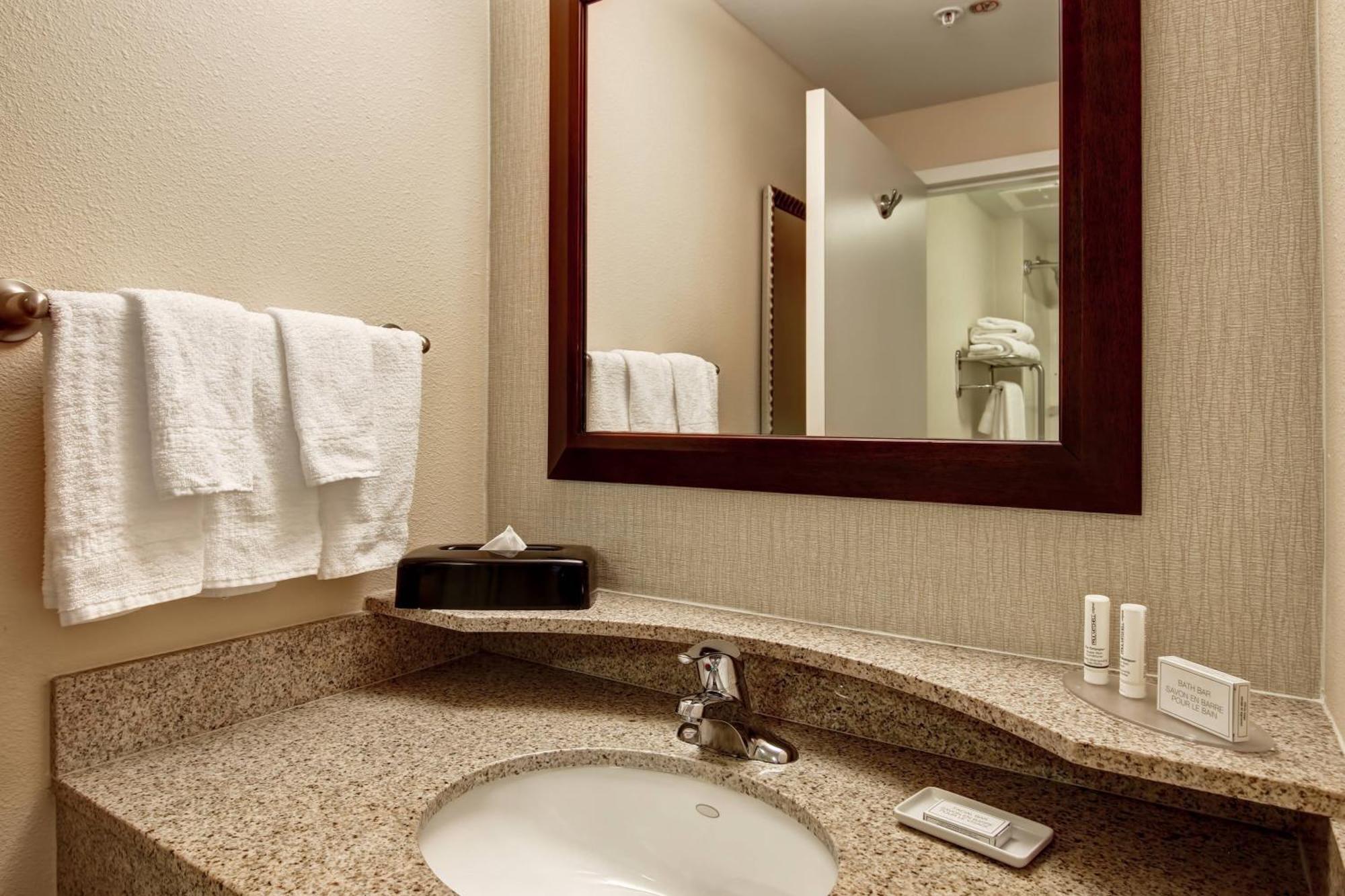 Springhill Suites Fresno Zewnętrze zdjęcie
