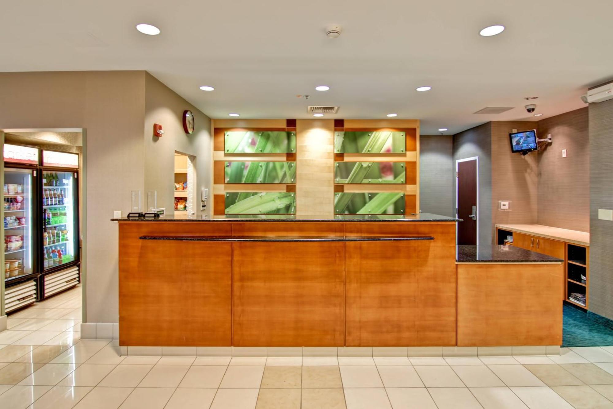 Springhill Suites Fresno Zewnętrze zdjęcie