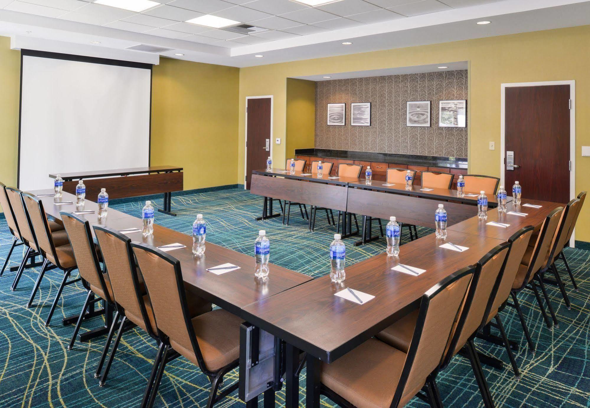 Springhill Suites Fresno Zewnętrze zdjęcie